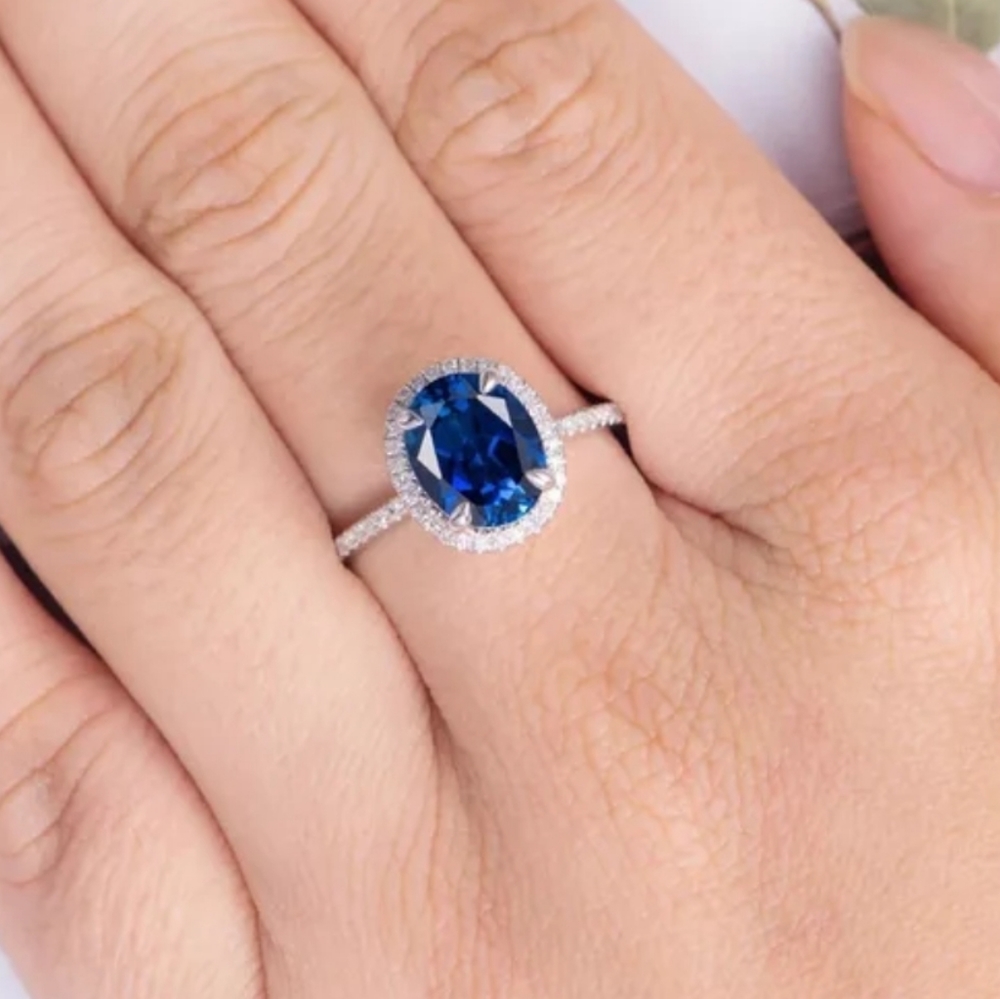 Simulated Blue Sapphire Ring - Picture 4 of 4